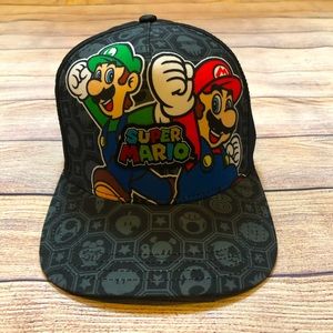 Super Mario hat